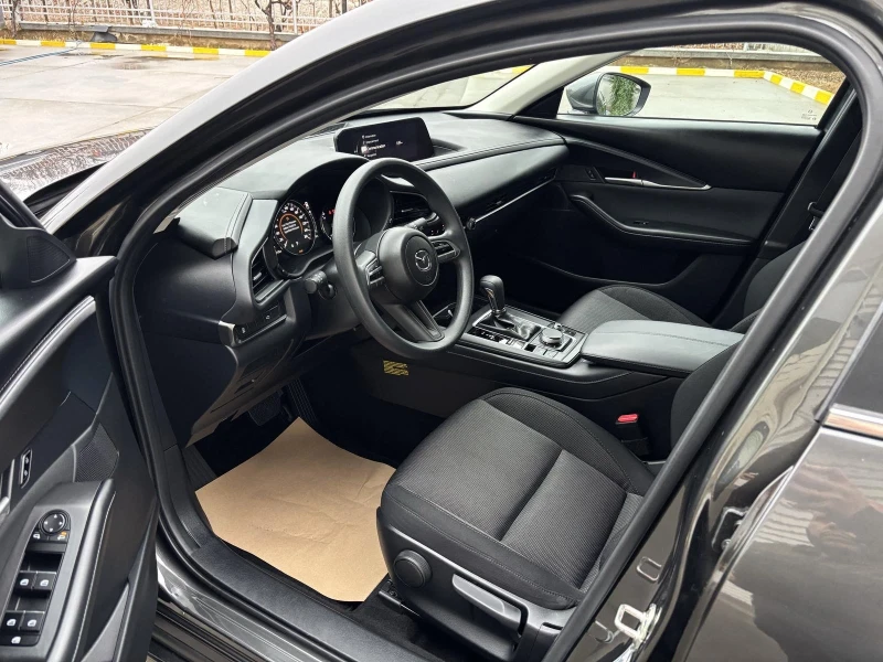 Mazda CX-30 2.5L Skyactive, снимка 10 - Автомобили и джипове - 48387328