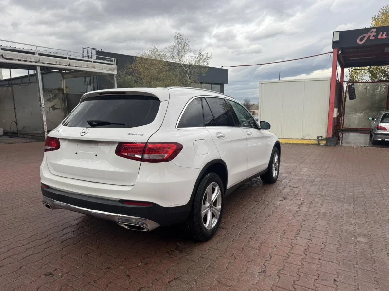 Mercedes-Benz GLC 300, снимка 3 - Автомобили и джипове - 52670409