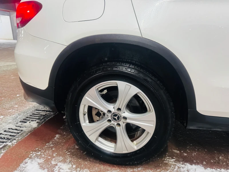 Mercedes-Benz GLC 300, снимка 10 - Автомобили и джипове - 52744548