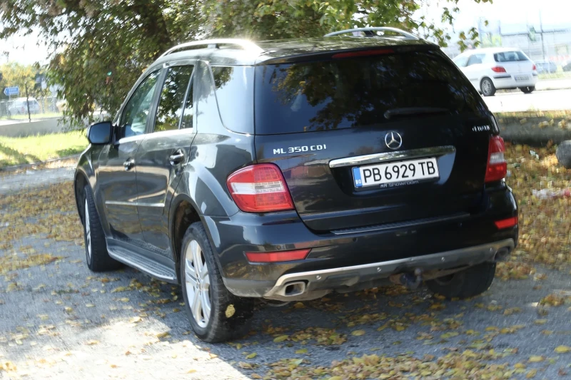 Mercedes-Benz ML 350, снимка 9 - Автомобили и джипове - 52741642