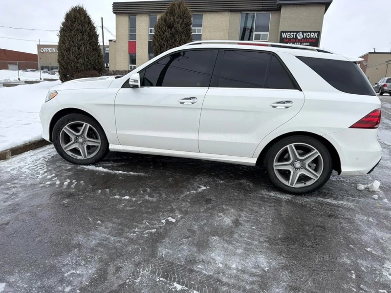 Mercedes-Benz GLE 350 d 2016 * CARFAX * БЕЗ ПЪРВОНАЧАЛНА ВНОСКА, снимка 3 - Автомобили и джипове - 53026720