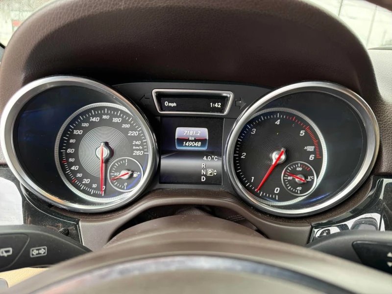 Mercedes-Benz GLE 350 d 2016 * CARFAX * БЕЗ ПЪРВОНАЧАЛНА ВНОСКА, снимка 8 - Автомобили и джипове - 53026720