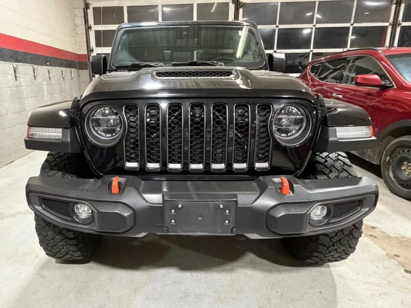 Jeep Gladiator * Mojave * CARFAX * БЕЗ ПЪРВОНАЧАЛНА ВНОСКА, снимка 6 - Автомобили и джипове - 53089995