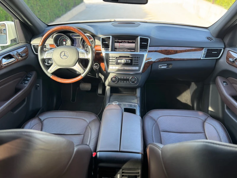 Mercedes-Benz ML 350 СЕРВИЗНА ИСТОРИЯ!, снимка 13 - Автомобили и джипове - 53226171