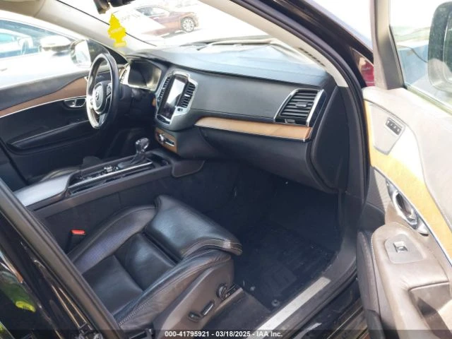 Volvo Xc90 T6 Inscription* Bowers n Wilkins* Пано - изображение 7