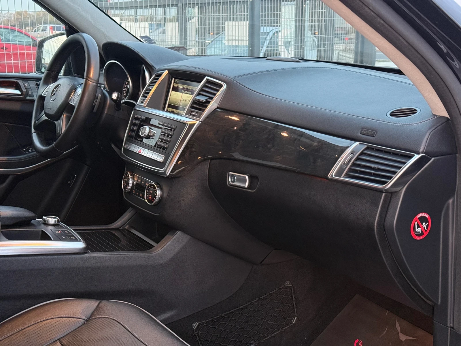 Mercedes-Benz GL 350 D* Bluetec* 2016г* 6+ 1Местен* Топ Състояние*  - изображение 10