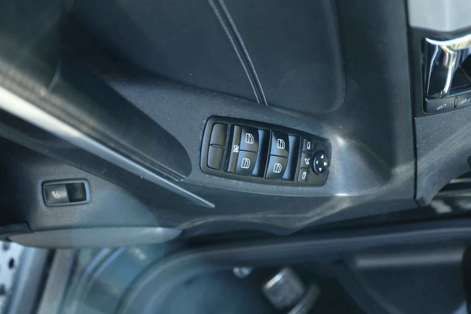 Mercedes-Benz ML 350  - изображение 6