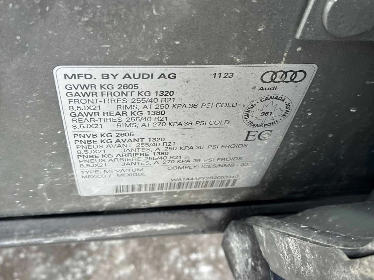 Audi SQ5 * Progressiv * MATRIX* * DISTRONIC* 360КАМЕРИ* , снимка 15 - Автомобили и джипове - 53713457