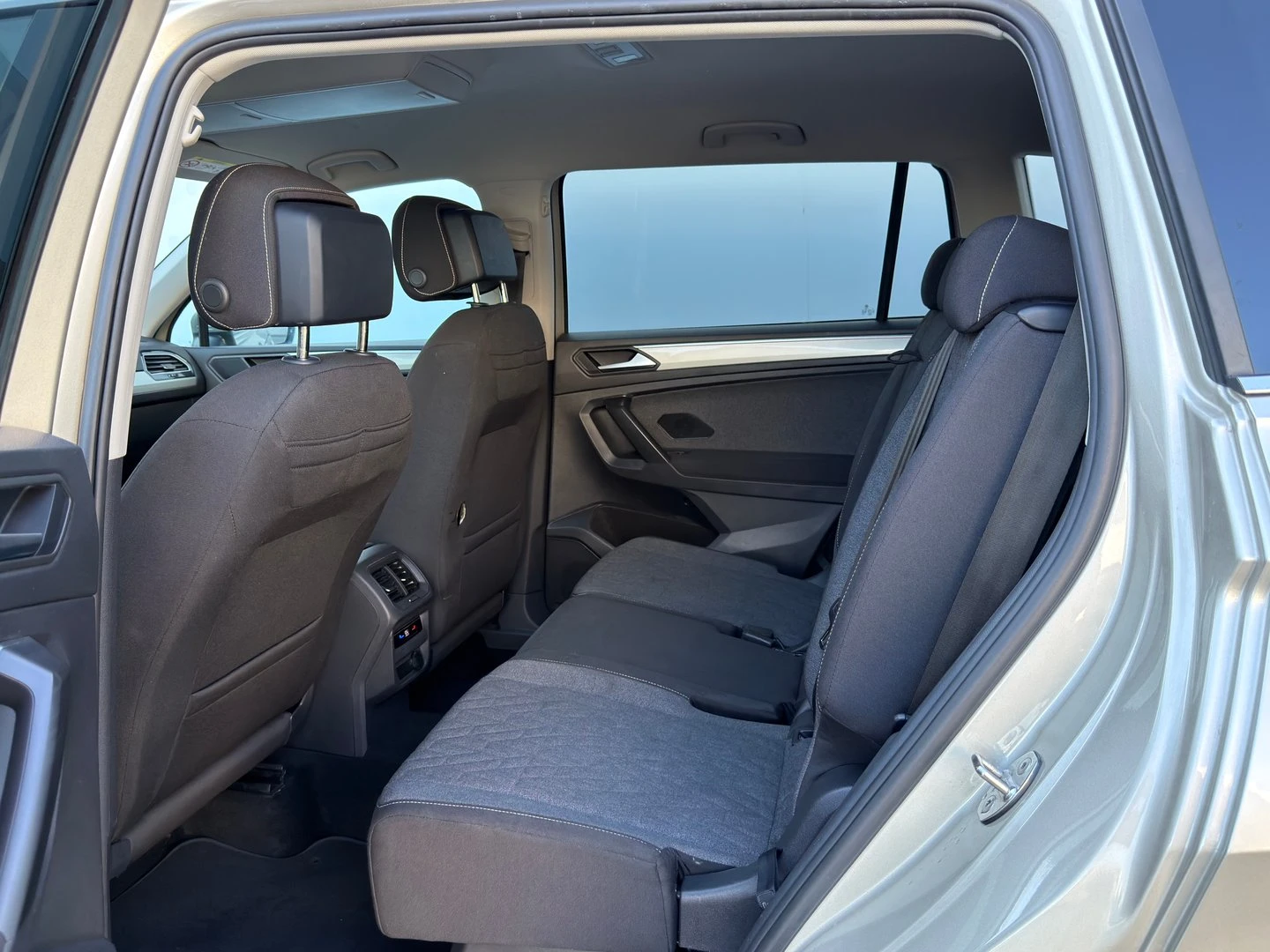 VW Tiguan LWB PA Life 2.0TSI 4MOTION DSG | Mobile.bg � ����������� 7