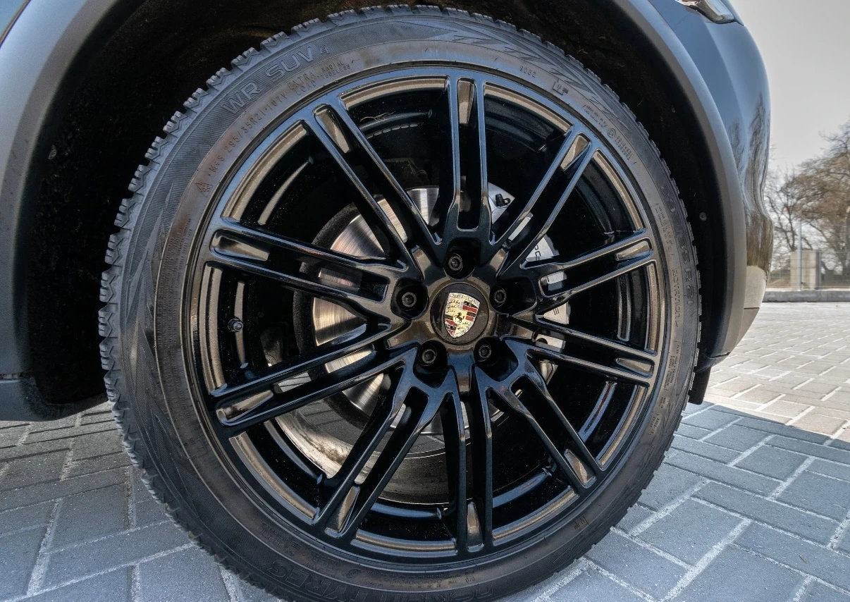 Porsche Cayenne 4.8 S, снимка 7 - Автомобили и джипове - 53803771