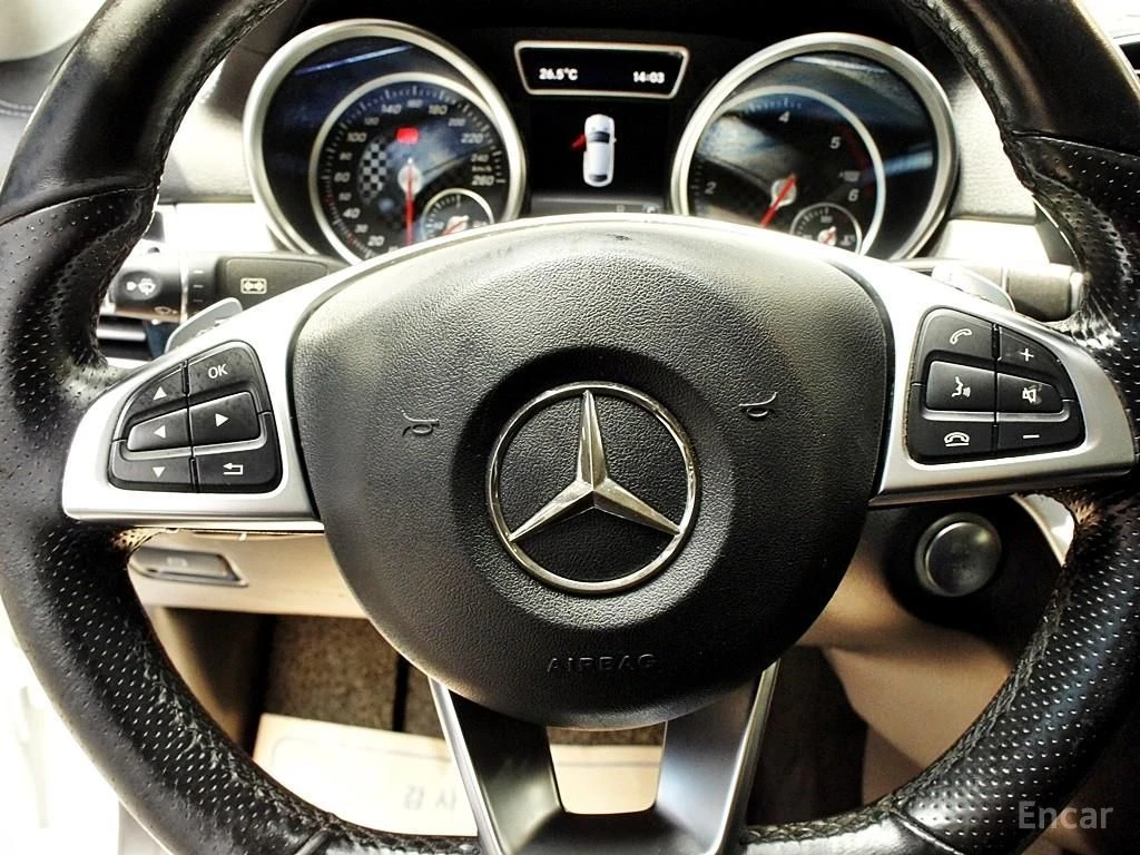 Mercedes-Benz GLE 350 AMG* LINE* HARMON* KARDON* ПОДГРЕВ* КАМЕРА* , снимка 6 - Автомобили и джипове - 55004220