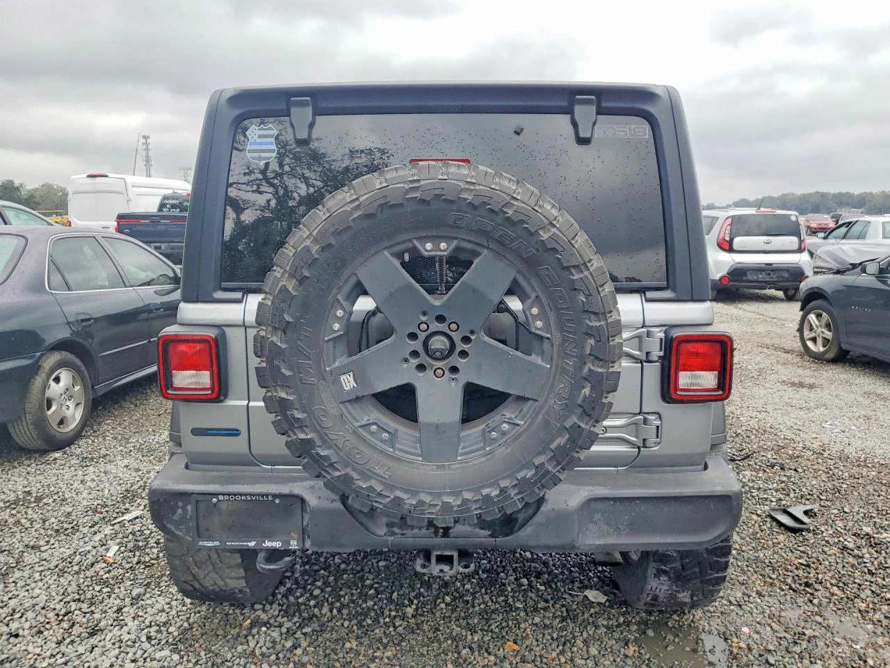 Jeep Wrangler, снимка 6 - Автомобили и джипове - 55540146