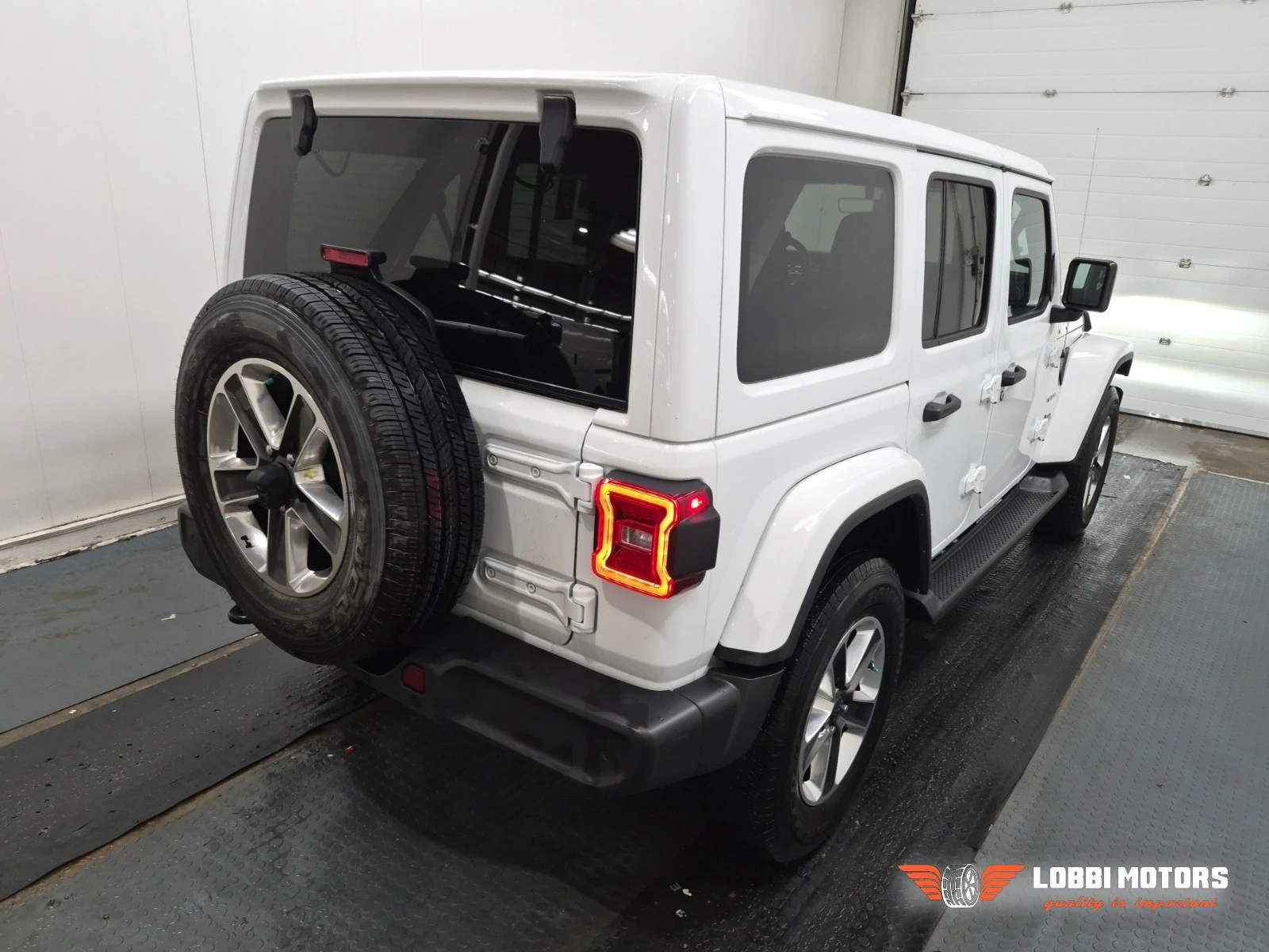 Jeep Wrangler, снимка 3 - Автомобили и джипове - 55928765
