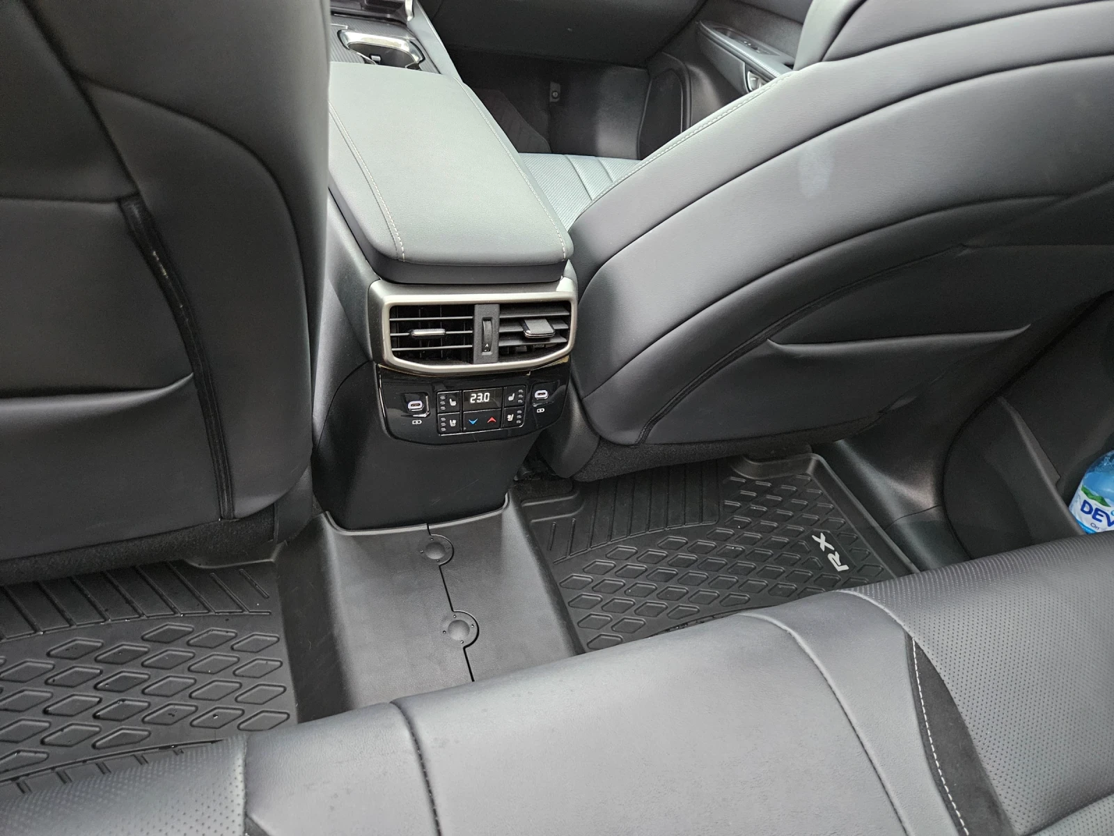Lexus RX 500h F-Sport, снимка 10 - Автомобили и джипове - 56661545