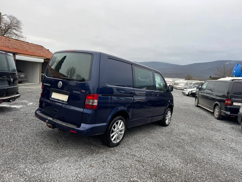 VW T5 2.5тди 174к.с ТОП СЪСТОЯНИЕ , снимка 7 - Бусове и автобуси - 52021208