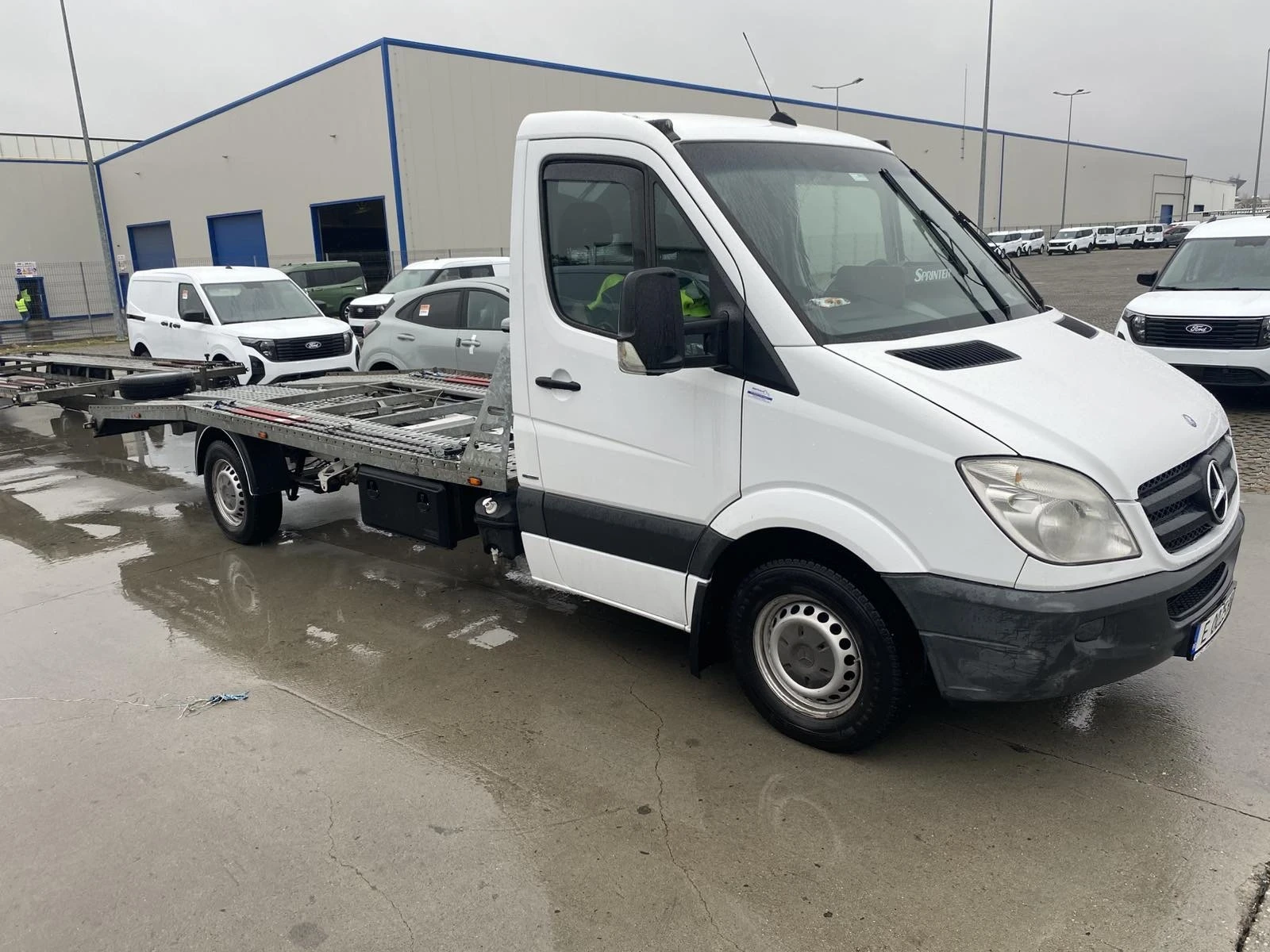 Mercedes-Benz Sprinter 319 W906 - изображение 2