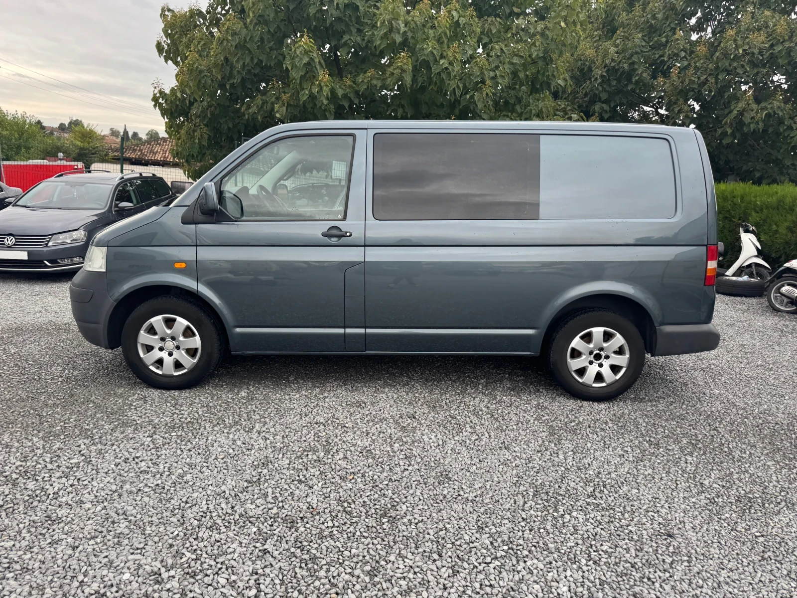 VW T5 2.5тди 174к.с ТОП СЪСТОЯНИЕ  - изображение 8