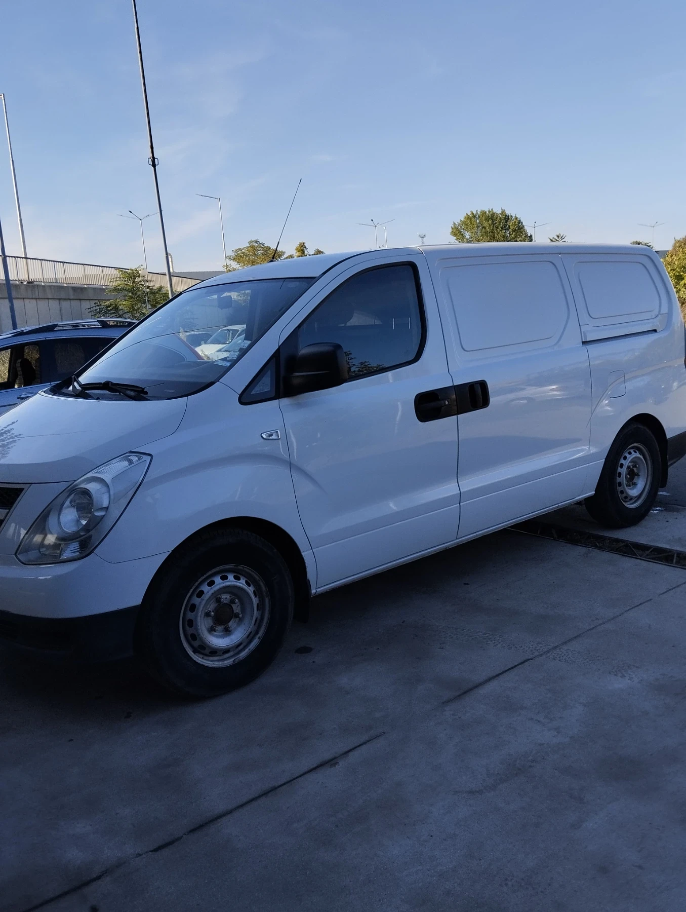 Hyundai H1 Товарен - изображение 4