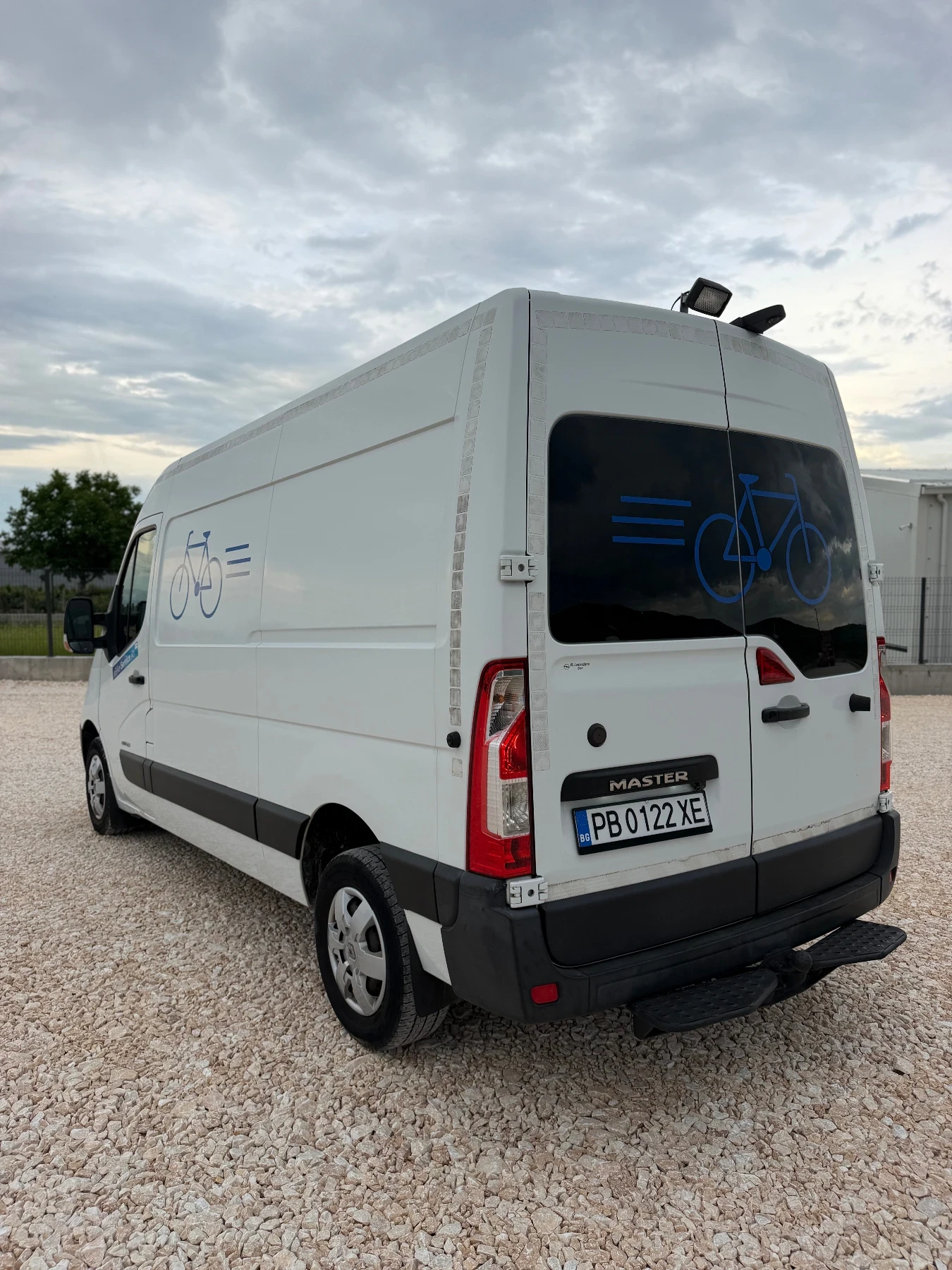 Renault Master, снимка 4 - Бусове и автобуси - 54626364