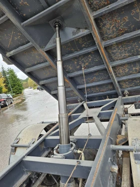 Mercedes-Benz 711 D, снимка 11