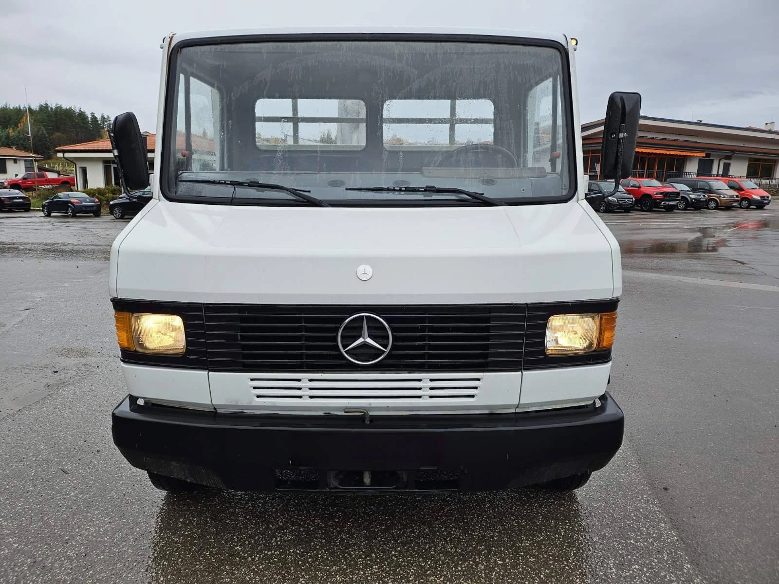 Mercedes-Benz 711 D - изображение 3