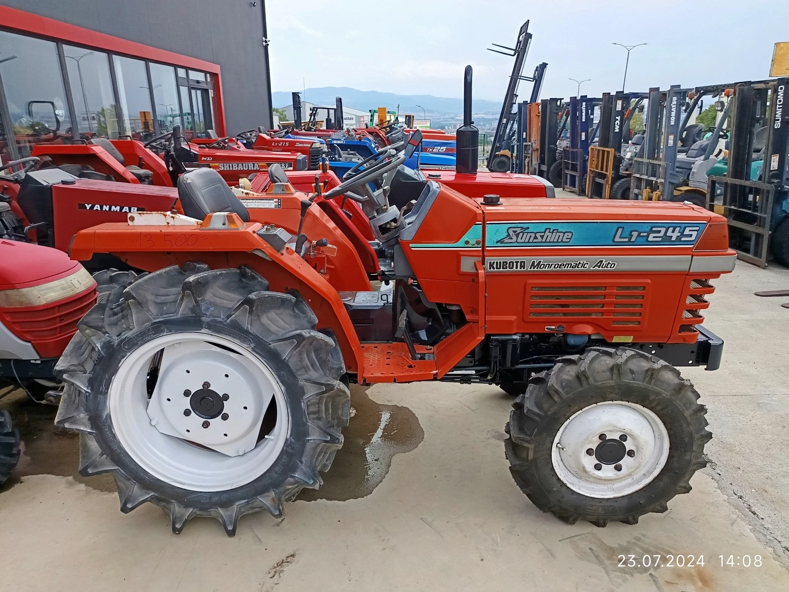 Трактор Kubota 25к.с 4х4 - изображение 8