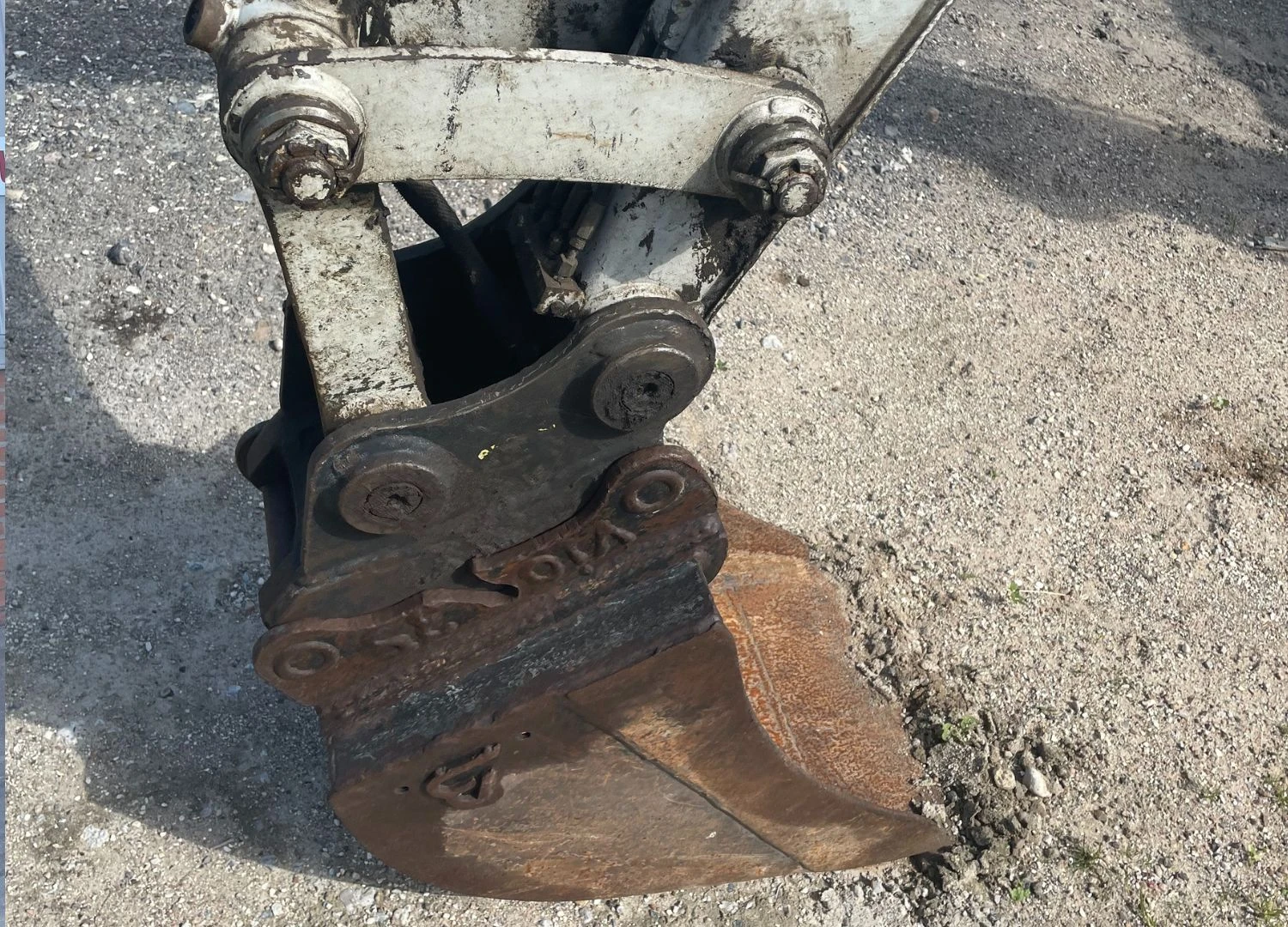 Багер Takeuchi TB235 - изображение 5