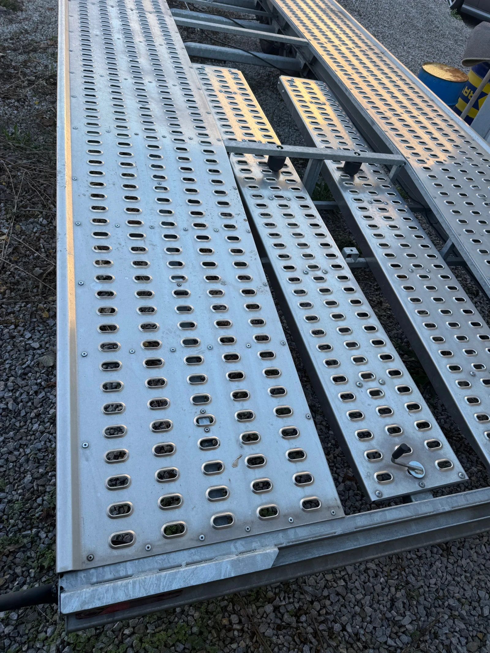 �� ��������� BestTrailers 8.5m 2.2m 3500kg | Mobile.bg � ����������� 4