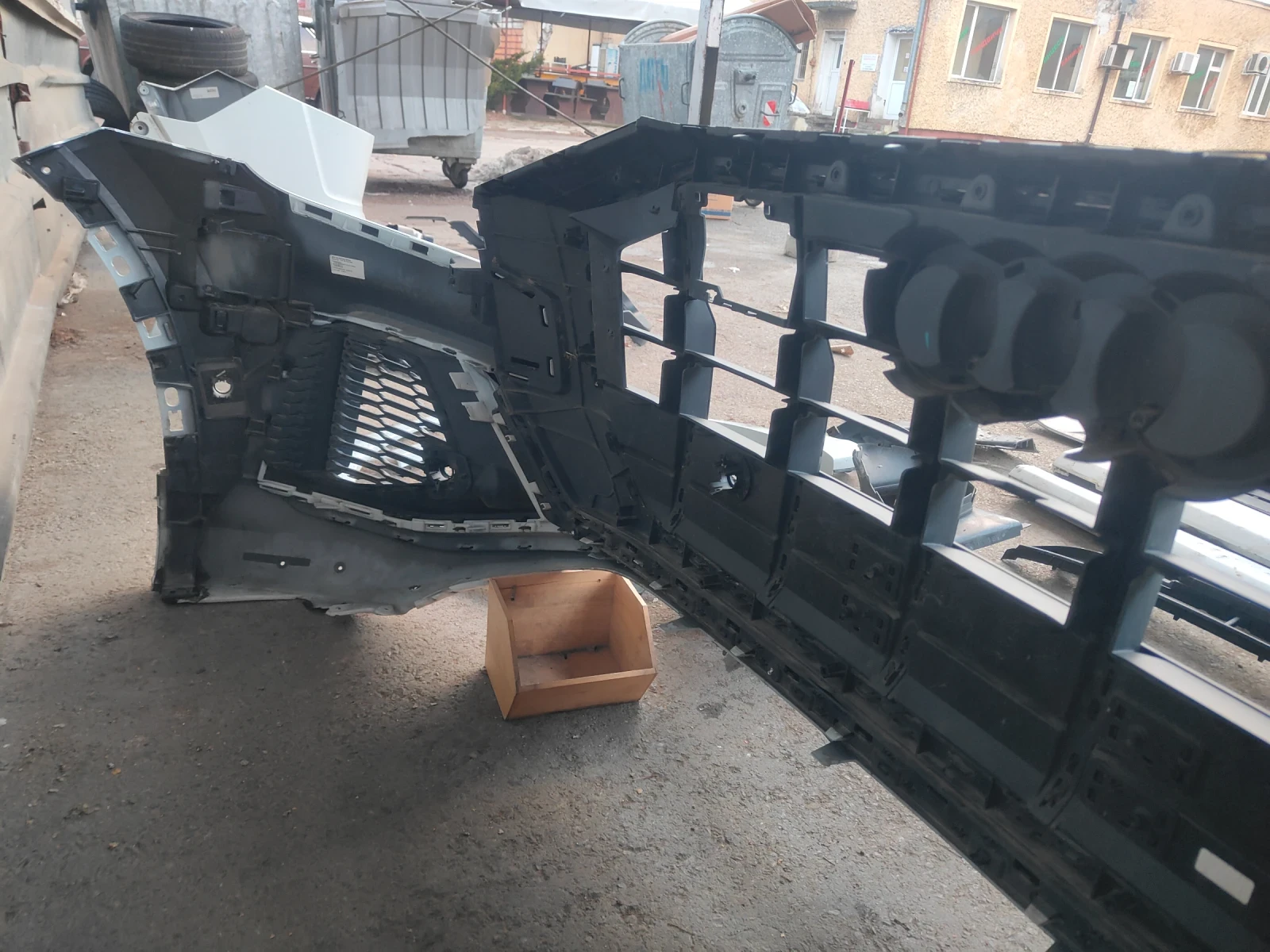 AUDI SQ 8 , снимка 5 - Части - 53866835