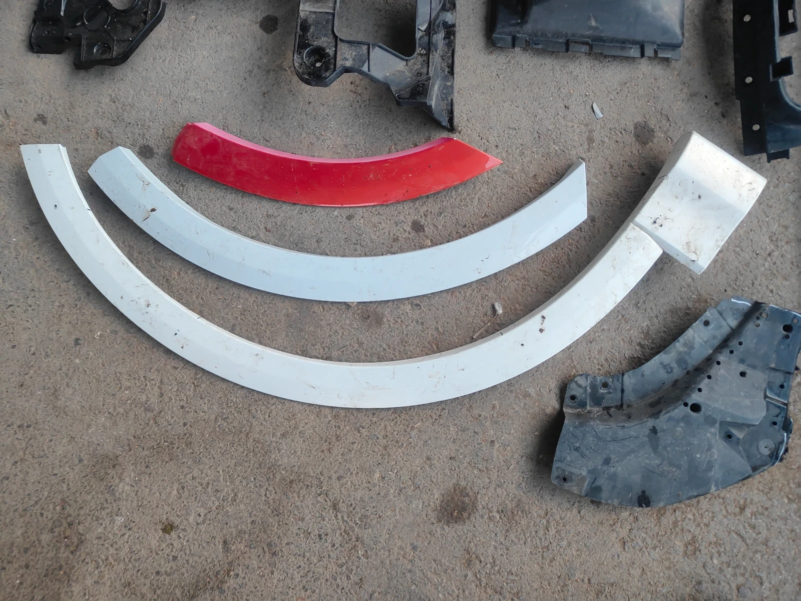 AUDI SQ 8 , снимка 2 - Части - 53866835