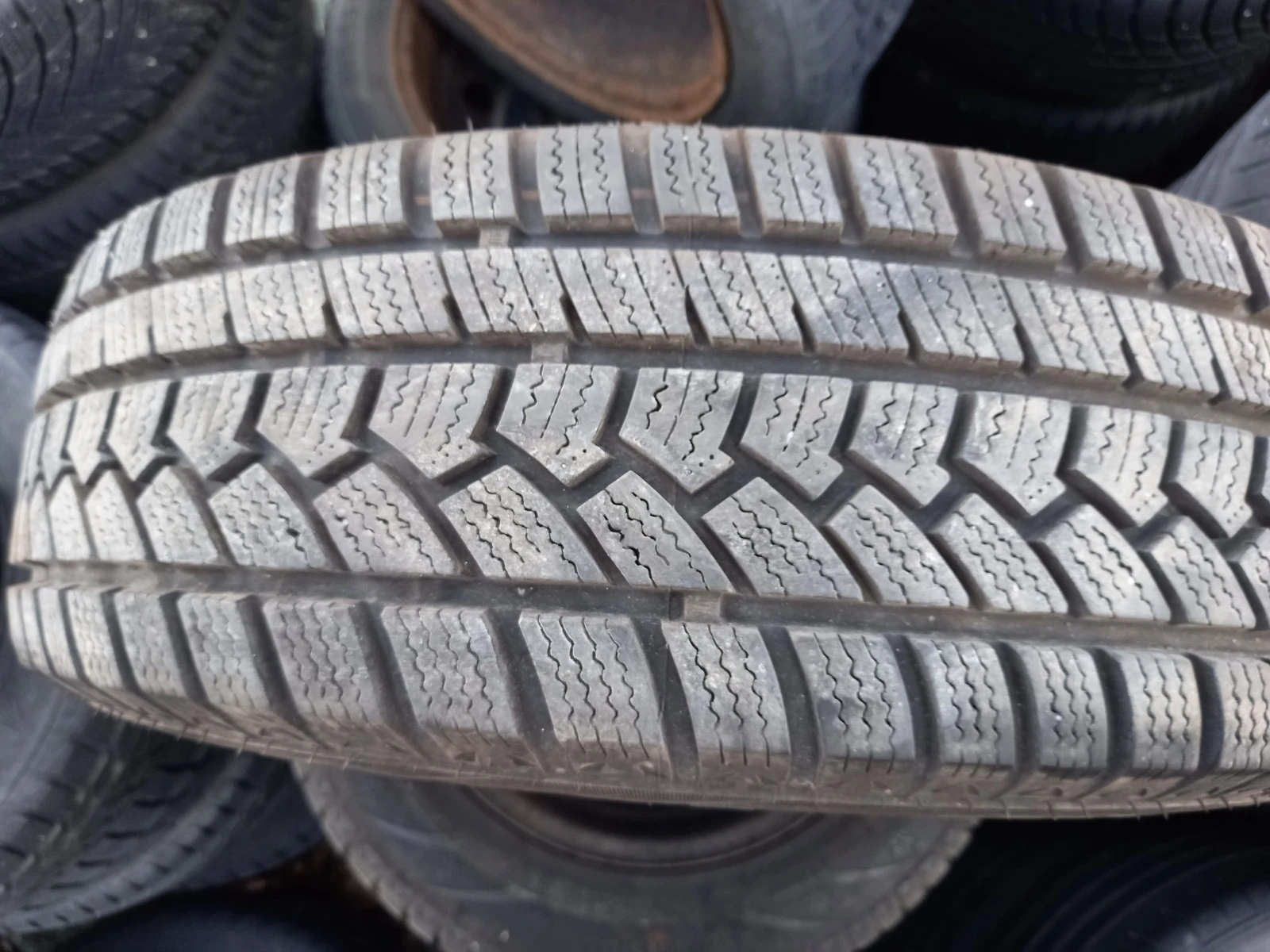    195/65R15 | Mobile.bg   4