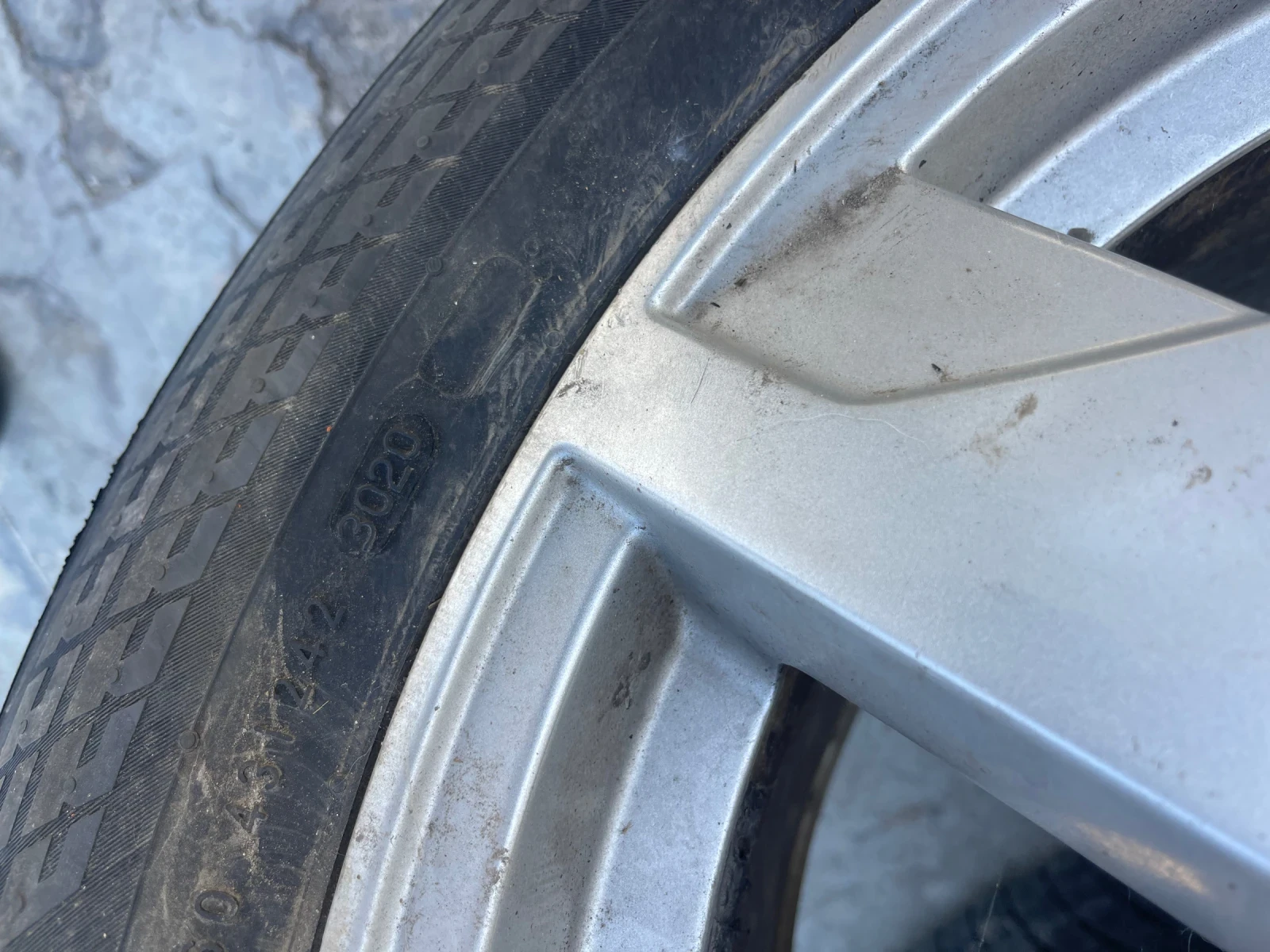    225/55R17 | Mobile.bg   5