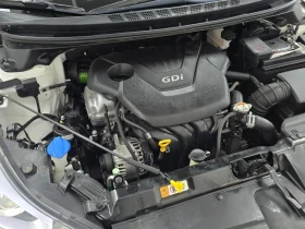 Hyundai Elantra 1.6 GDI, снимка 6