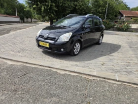 Toyota Corolla verso 2.2, снимка 6