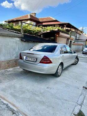 Обява за продажба на Mercedes-Benz C 220 2200 ~4 300 лв. - изображение 2 | Auto.bg Обява за продажба на Mercedes-Benz C 220 2200 ~4 300 лв. - изображение 2