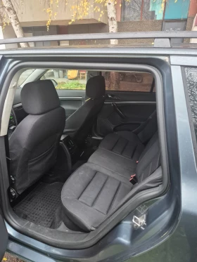 Skoda Octavia АВТОМАТ НАВИГАЦИЯ , снимка 8