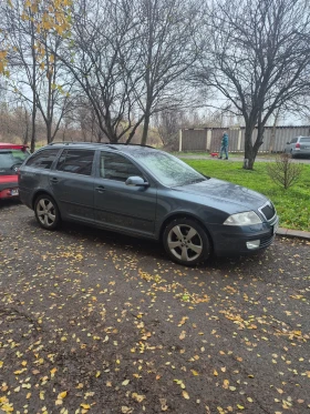 Skoda Octavia АВТОМАТ НАВИГАЦИЯ , снимка 7