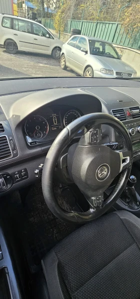 VW Touran - 4850 € / 9485.78 лв. - 38852059 3