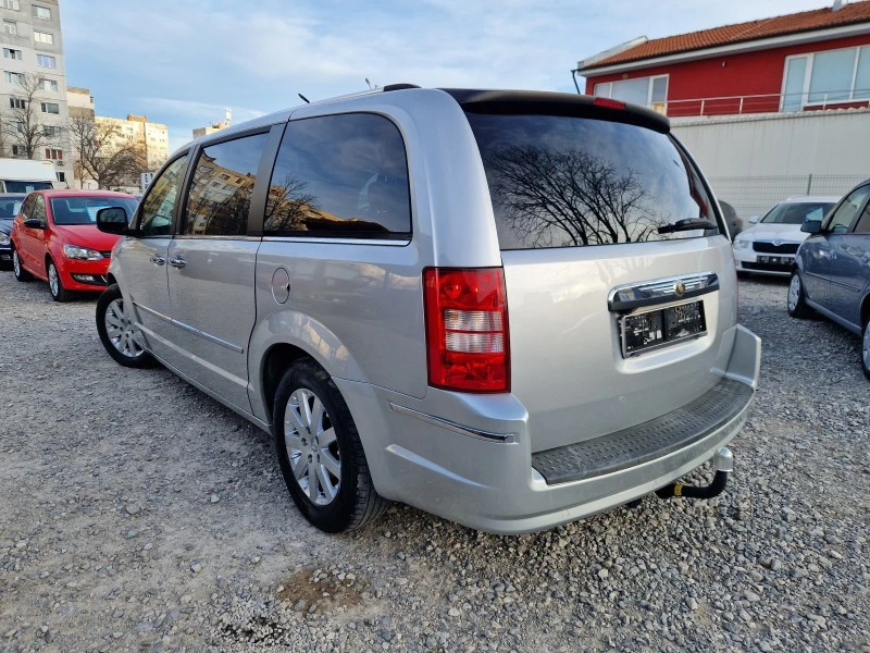 Chrysler Voyager 2.8CRD FULL, снимка 10 - Автомобили и джипове - 41389995