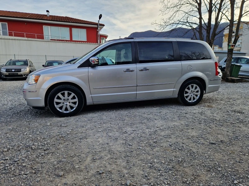 Chrysler Voyager 2.8CRD FULL, снимка 15 - Автомобили и джипове - 41389995