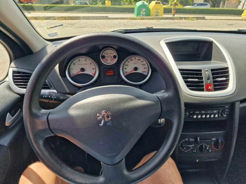 Peugeot 207 1.4, снимка 7 - Автомобили и джипове - 46482730