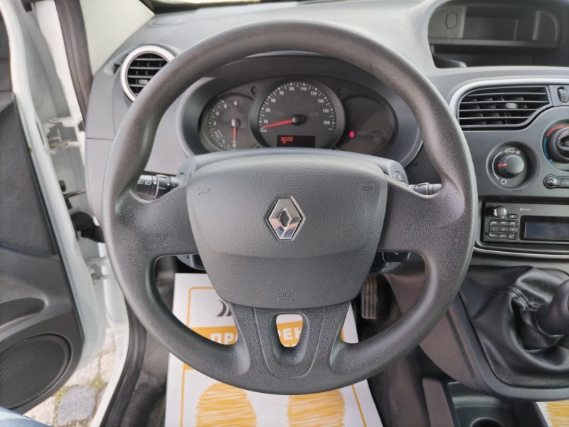 Renault Kangoo 1.5 dCi / 75 к.с./N1, снимка 8 - Автомобили и джипове - 47424854