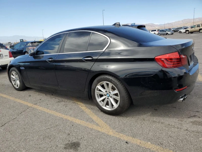 BMW 528 i * Подгрев* Камера* Keyless, снимка 4 - Автомобили и джипове - 48085040