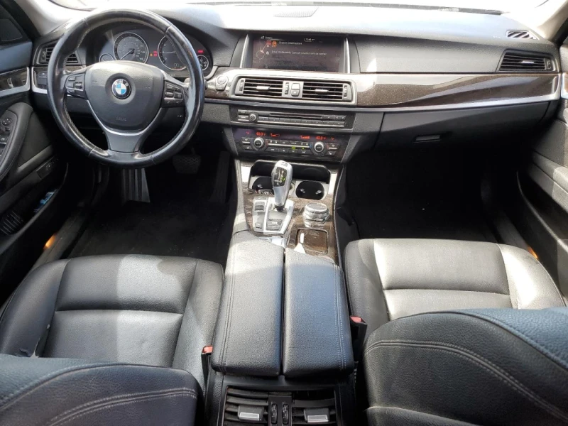 BMW 528 i * Подгрев* Камера* Keyless, снимка 8 - Автомобили и джипове - 48085040