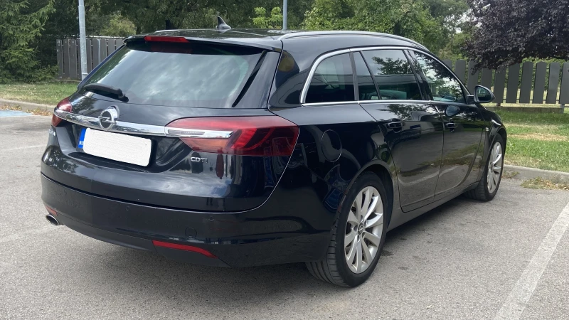 Opel Insignia SPORT TOURER 2.0 CDTI 170 к.с, снимка 8 - Автомобили и джипове - 48102973