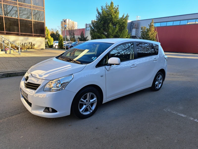 Toyota Verso НАВИГАЦИЯ, КАМЕРА, снимка 3 - Автомобили и джипове - 48585051