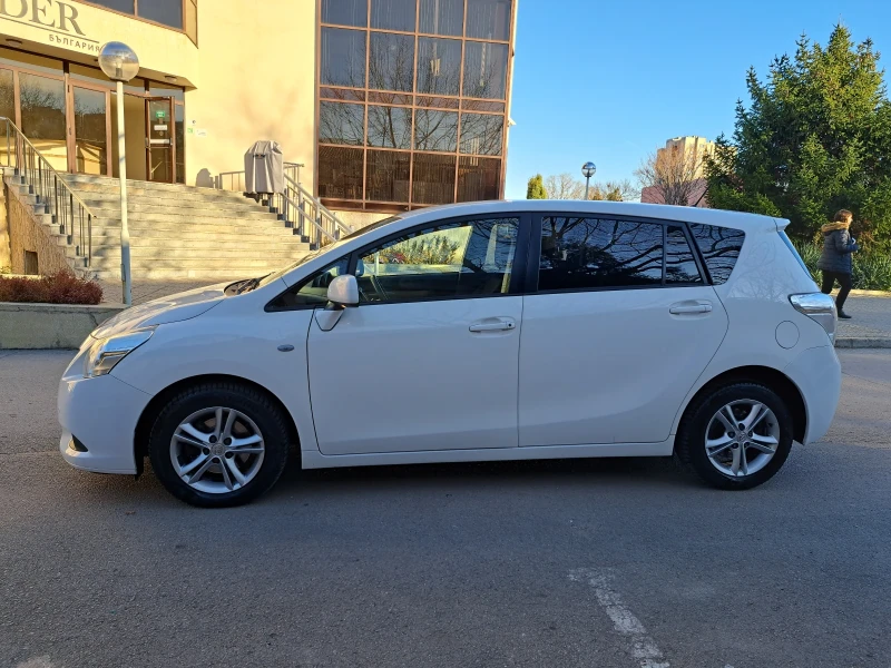 Toyota Verso НАВИГАЦИЯ, КАМЕРА, снимка 5 - Автомобили и джипове - 48585051