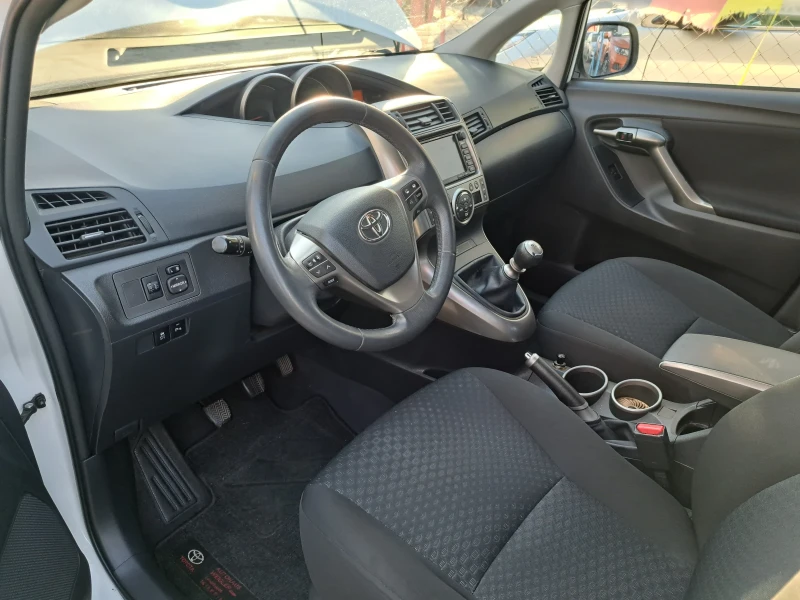 Toyota Verso НАВИГАЦИЯ, КАМЕРА, снимка 11 - Автомобили и джипове - 48585051