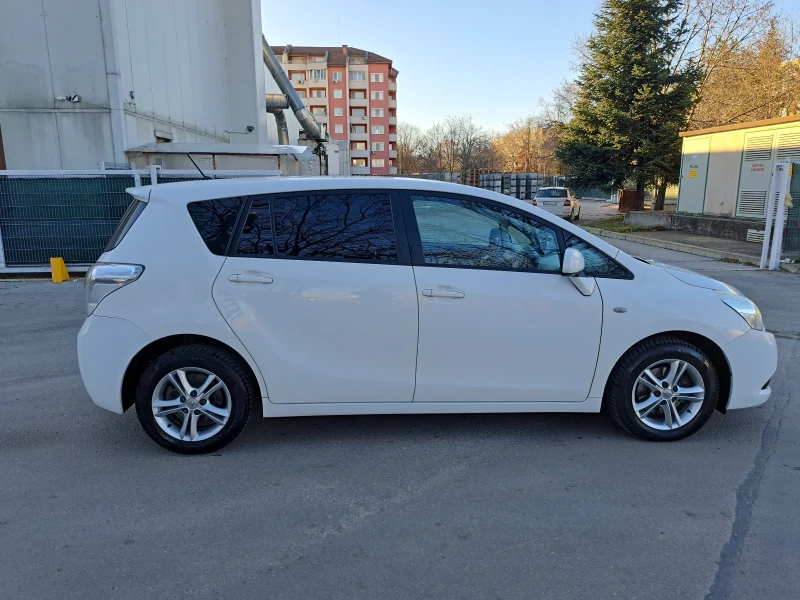 Toyota Verso НАВИГАЦИЯ, КАМЕРА, снимка 15 - Автомобили и джипове - 48585051