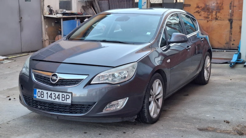 Opel Astra, снимка 6 - Автомобили и джипове - 48832807